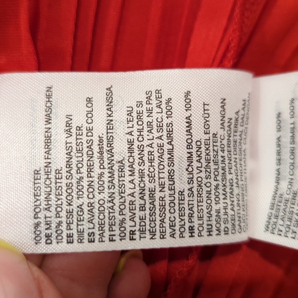 Red tie top - Picture 6 of 6